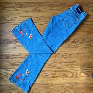embroidered 2000s l.e.i. jeans